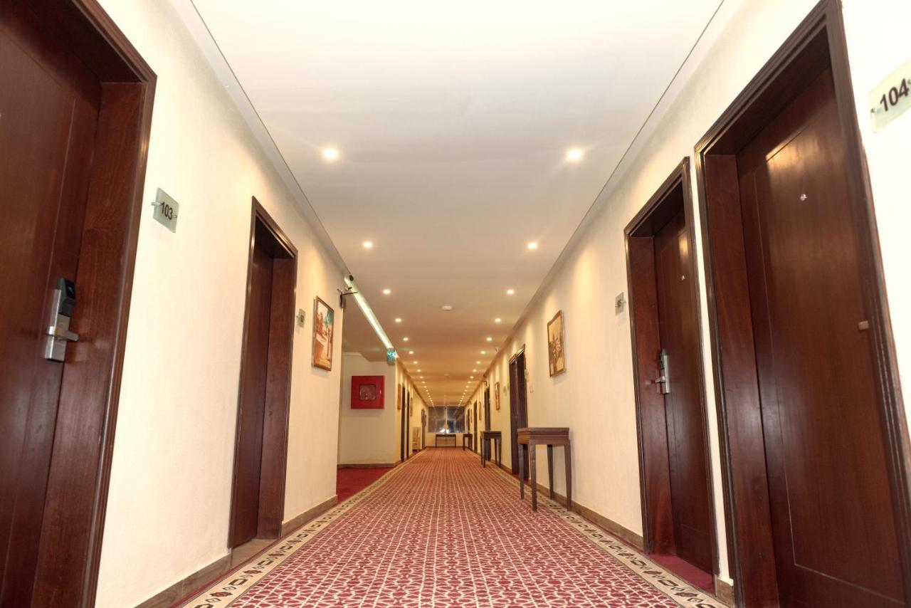 Hotel One Naran Kültér fotó